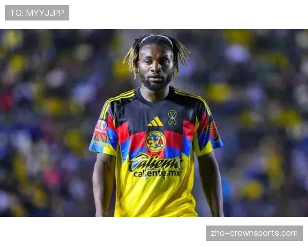 圣马克西曼补强朗斯右路 血金军团争冠阵容深度获重要提升 圣马克西曼补强朗斯右路 血金军团争冠阵容深度获重要提升